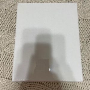 5 8x10 white blank canvases for painting